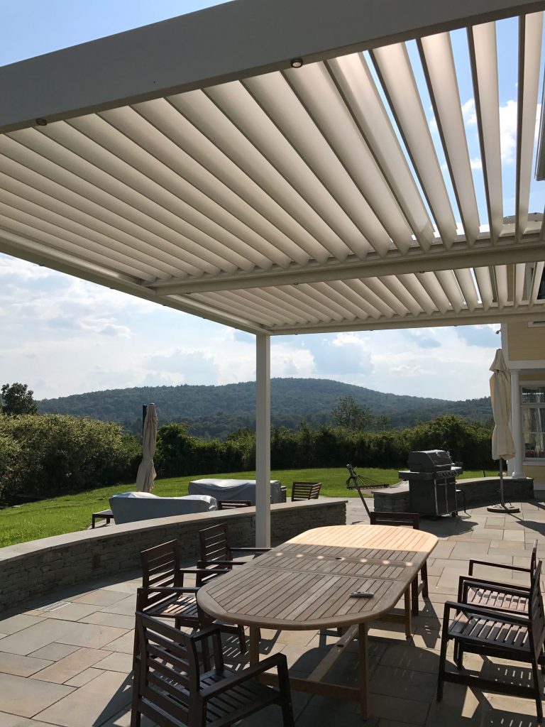 bioclimatic-pergola_rolling-roof-pergola_pergola-turkey_rolling-roof-turkey_bioclimatic-pergola-turkey_aluminyum-cati_aluminium-systems-4-768x1024